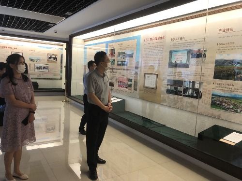 百年風華正茂，科技正當其時——珠海市科技創新局參觀主題檔案文獻展，汲取智慧力量